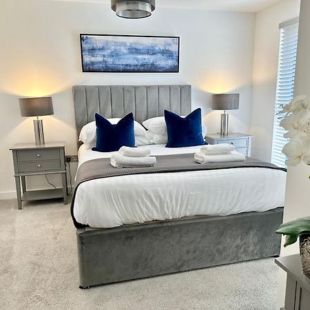 יורק Icona Luxury Apartment With Minster Views & Allocated Parking מראה חיצוני תמונה