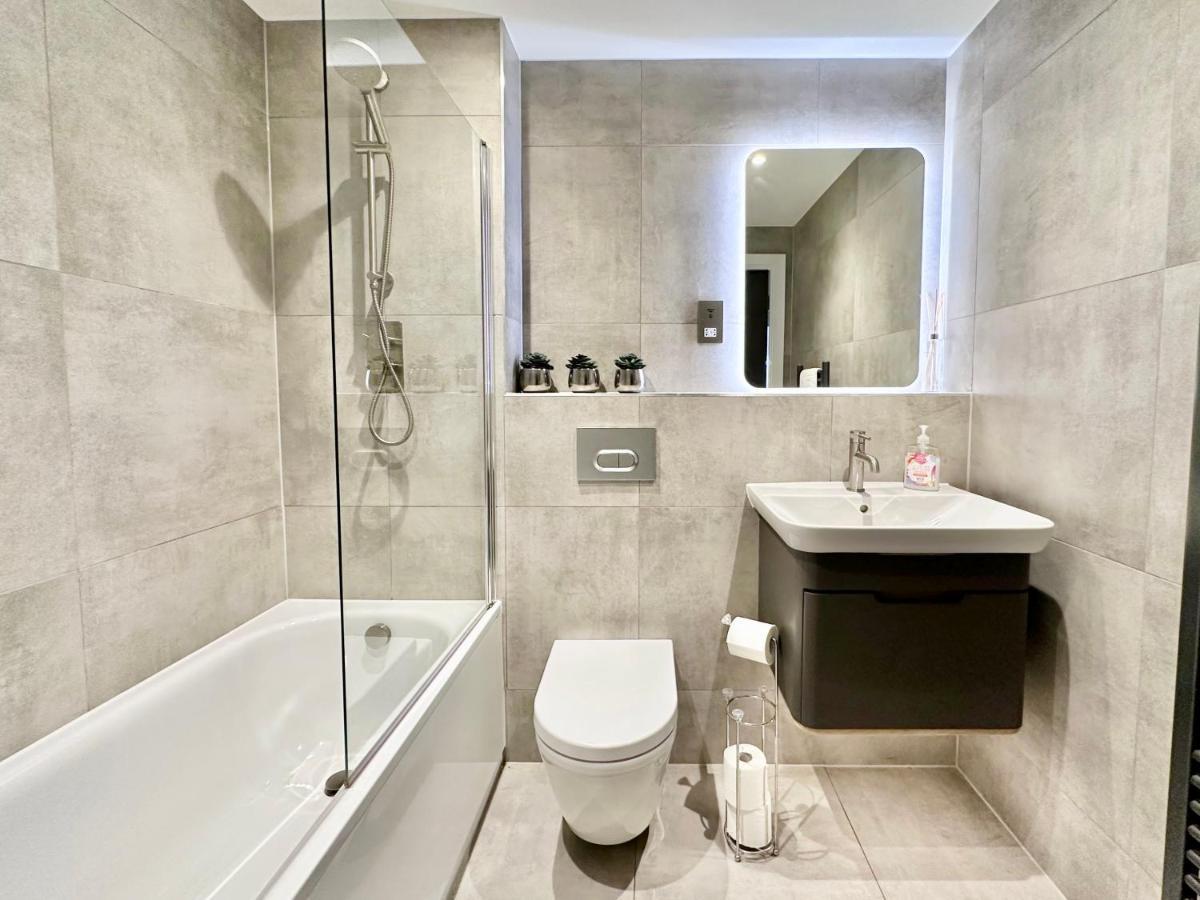 יורק Icona Luxury Apartment With Minster Views & Allocated Parking מראה חיצוני תמונה