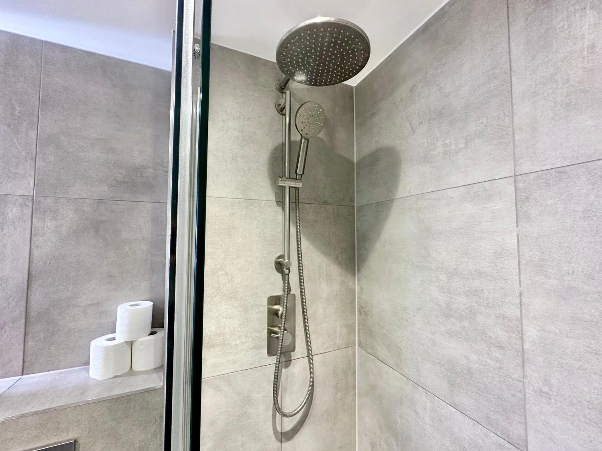 יורק Icona Luxury Apartment With Minster Views & Allocated Parking מראה חיצוני תמונה